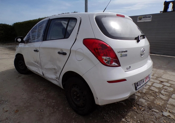 Hyundai i20 cena 7900 przebieg: 99000, rok produkcji 2014 z Gorlice małe 277